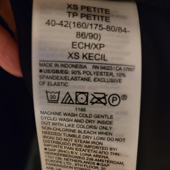 GAP Velour elasticated bodice top - Picture 2 of 8